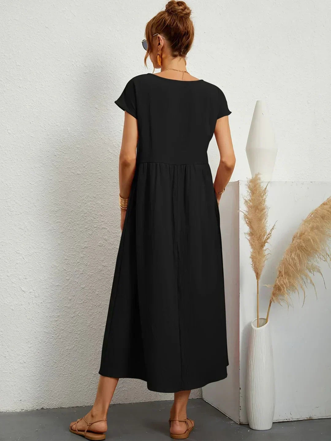 Gabrielle — Vestido Midi Fluido con Elegancia Atemporal