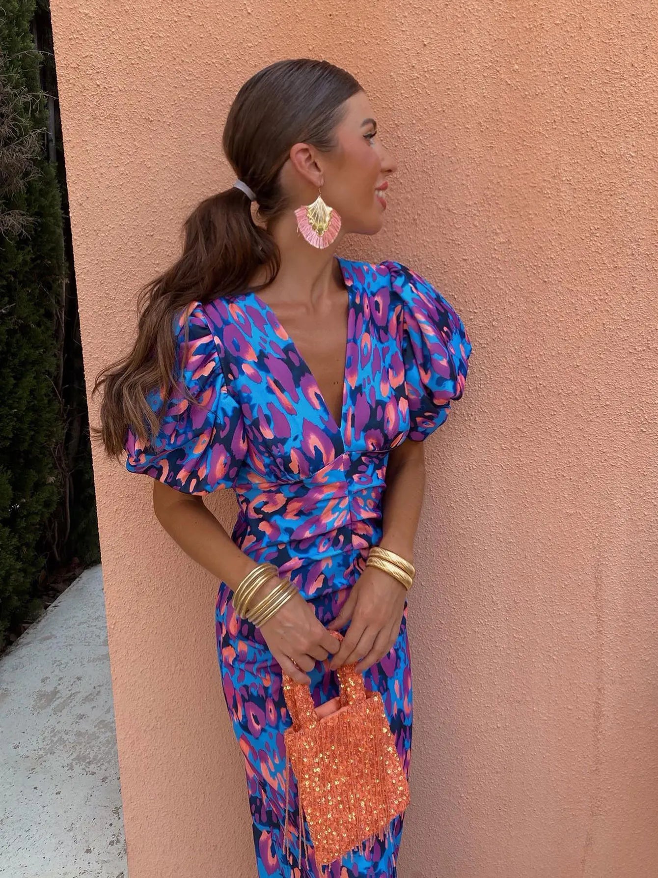 Vestido de Primavera para Mujer | Escote en V y Mangas Abullonadas