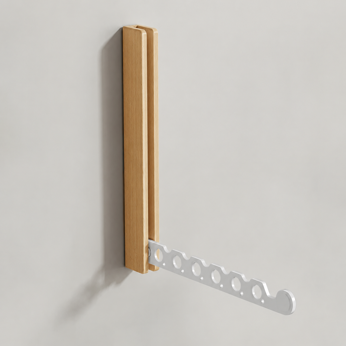 Soporte de pared plegable para perchas con brazo de 27 cm y acabado madera