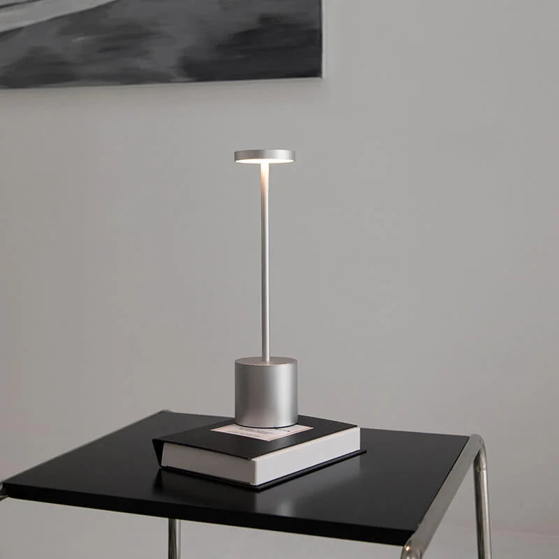 Lámpara de Mesa LED Metálica Inalámbrica