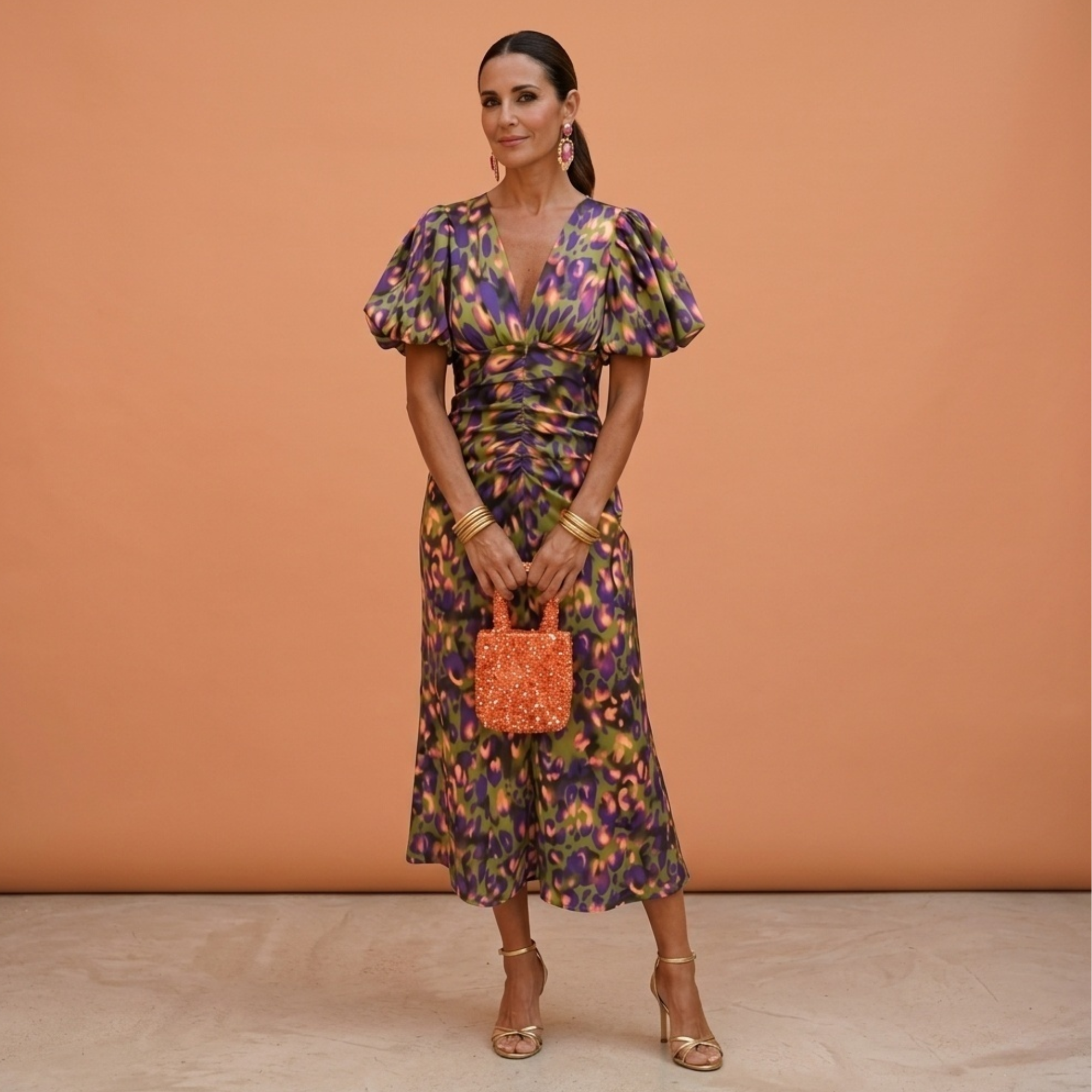 Vestido de Primavera para Mujer | Escote en V y Mangas Abullonadas