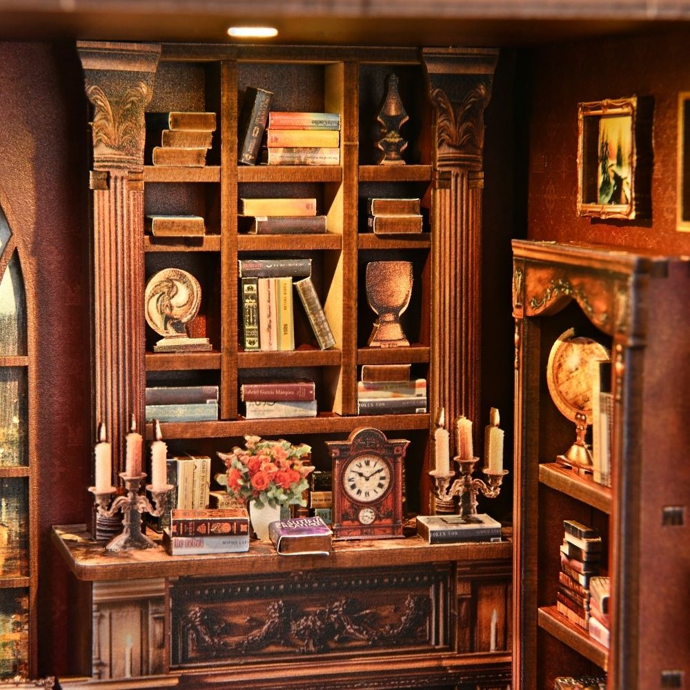 Maqueta Book Nook DIY Biblioteca al Anochecer de 194 piezas con luz LED