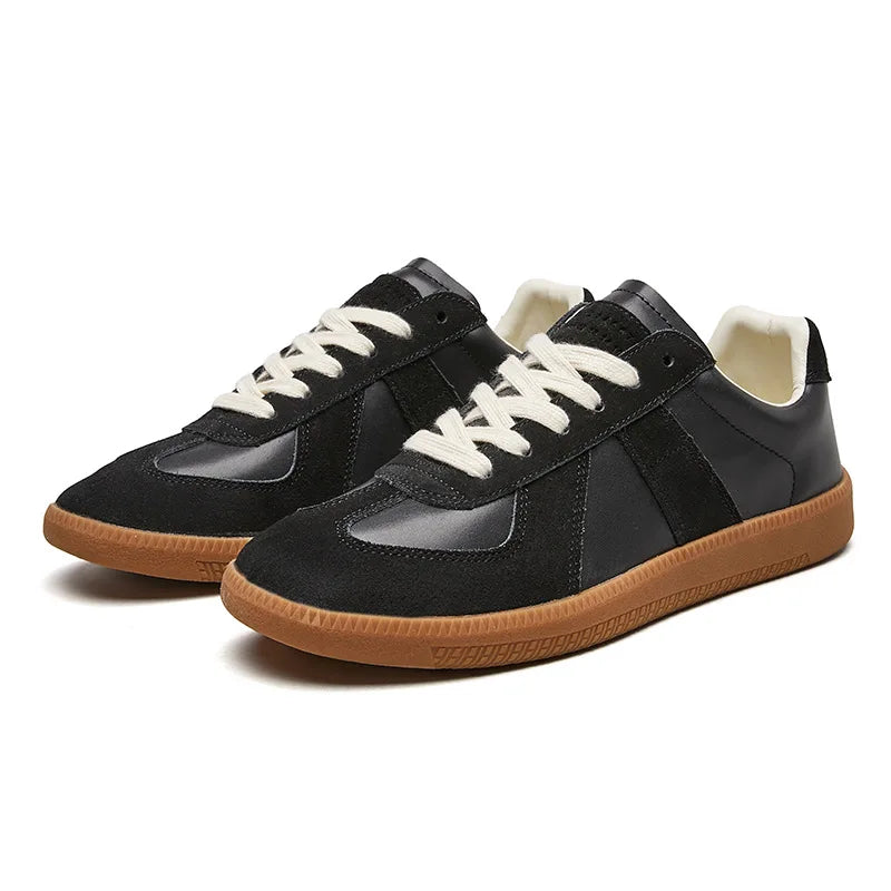 Zapatillas con Cordones para Hombre | Antideslizantes y Cómodas