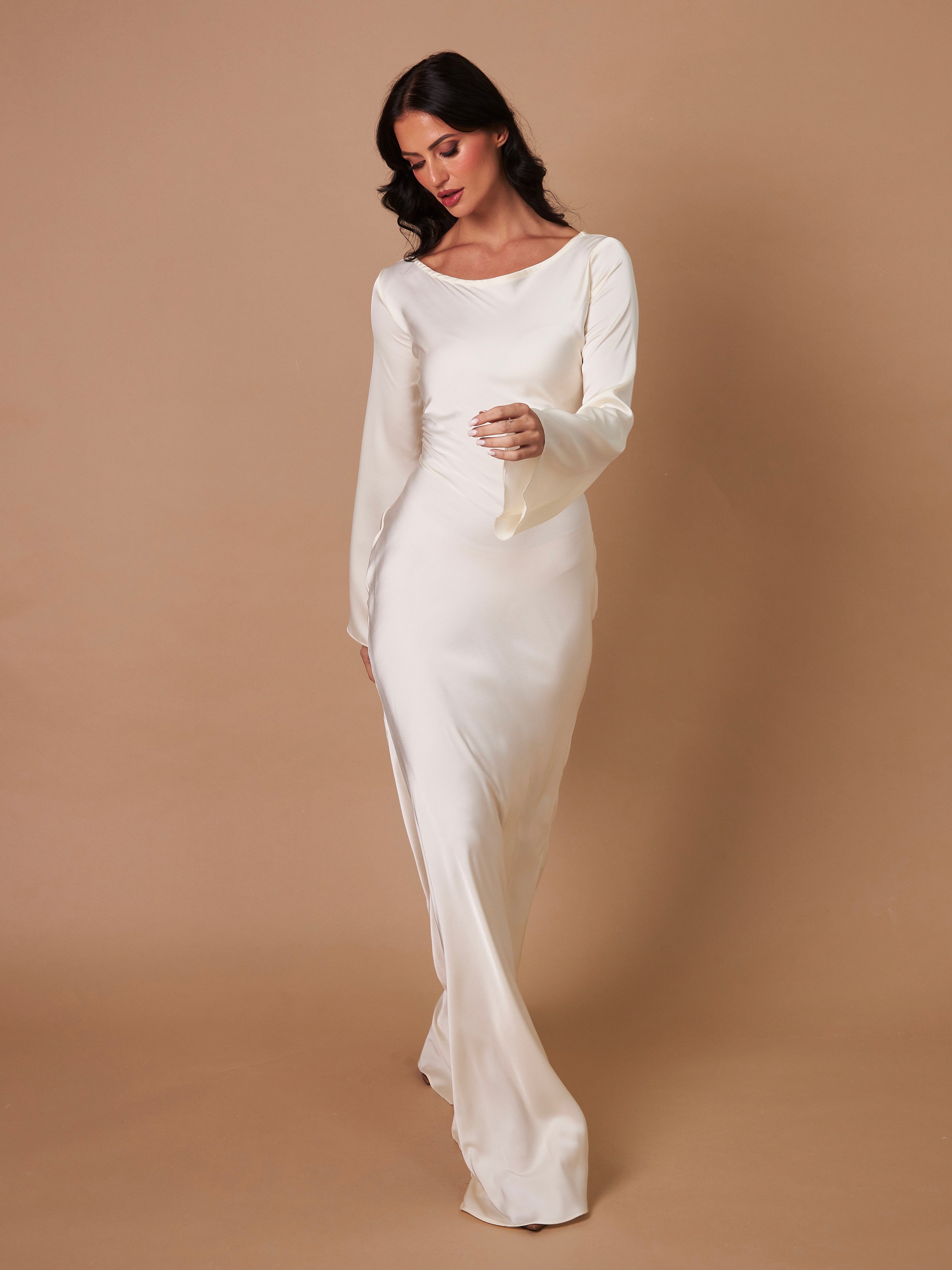Vestido Maxi Volante de Manga Larga para Mujer | Elegancia Sin Esfuerzo