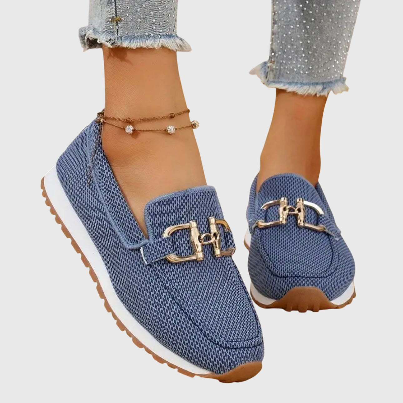 Mocassins orthopédiques pour femme avec boucle dorée et semelle rembourrée