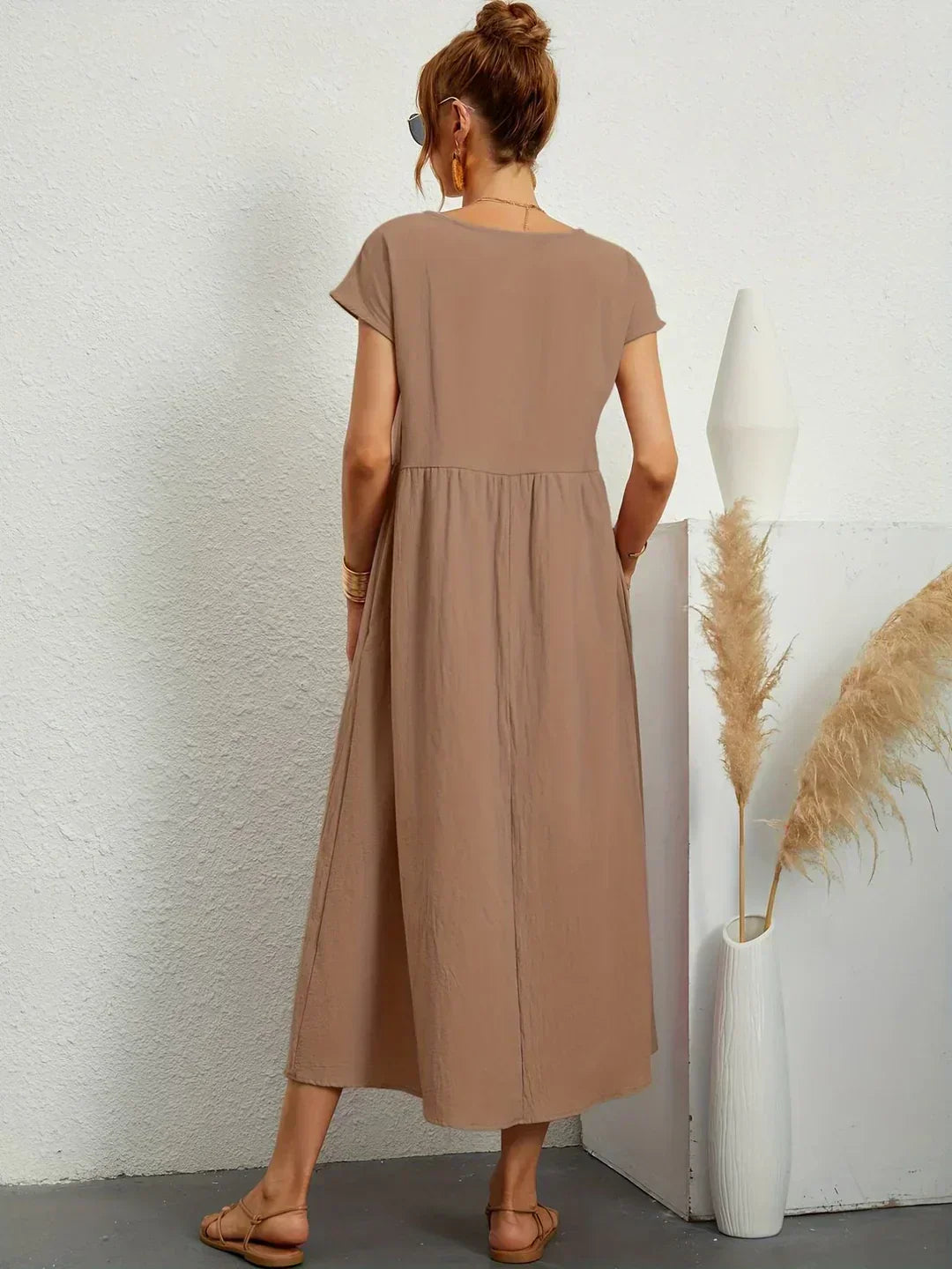 Gabrielle — Vestido Midi Fluido con Elegancia Atemporal