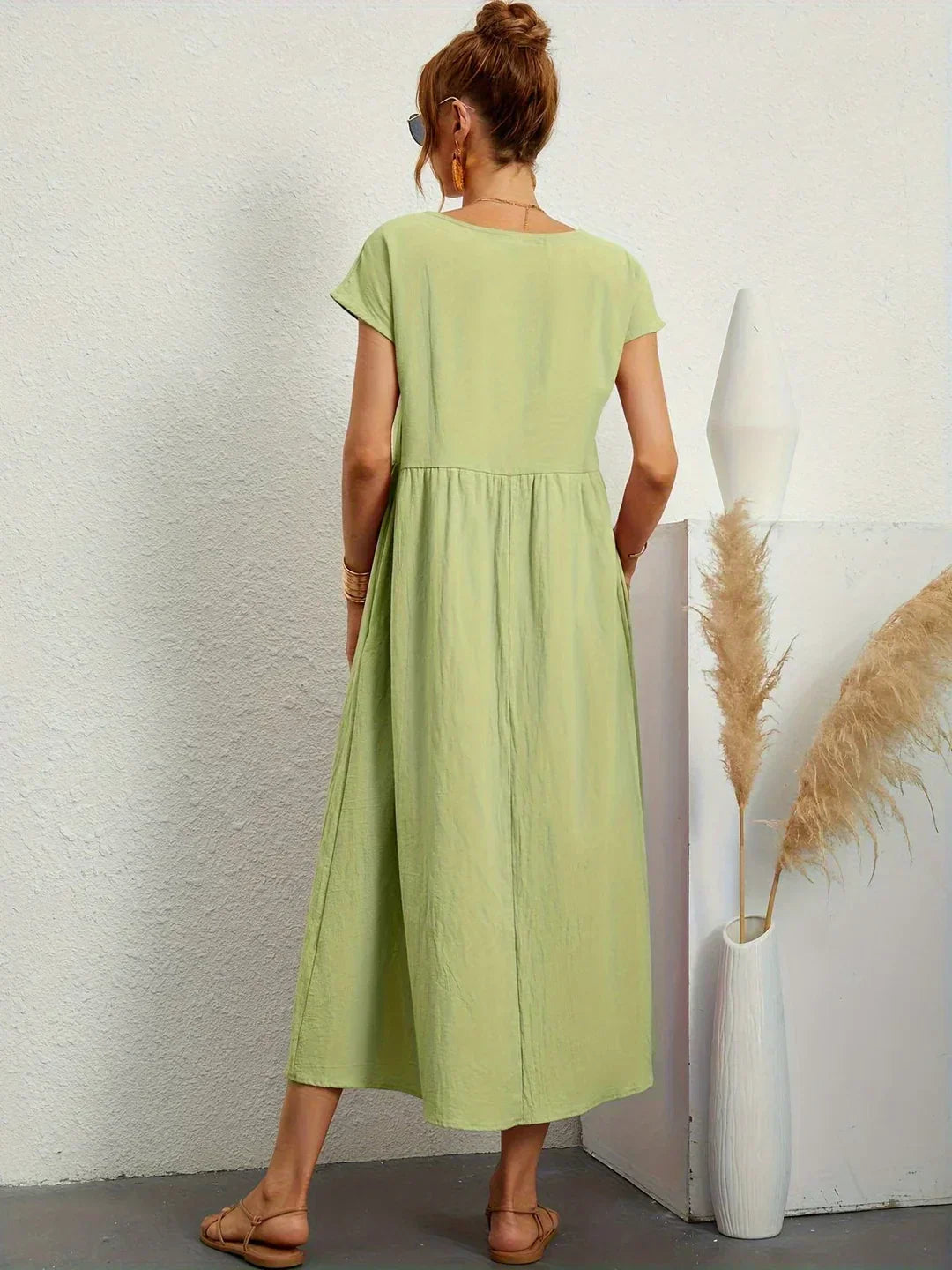 Gabrielle — Vestido Midi Fluido con Elegancia Atemporal