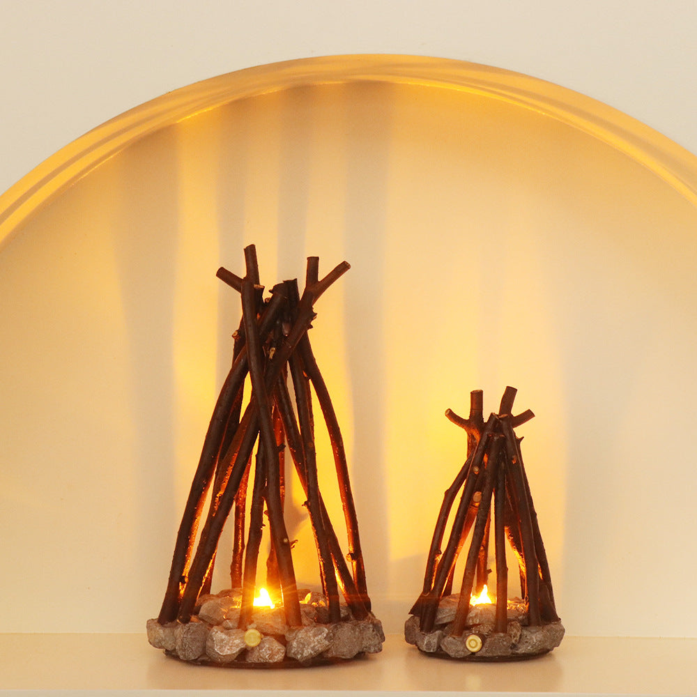 Lampe décorative LED de table en forme de feu de camp avec lumière chaude