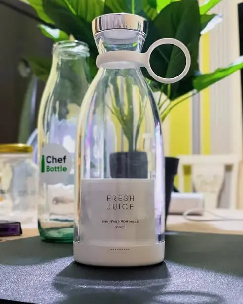 Batidora Portátil Inalámbrica para Smoothies con Batería USB y Cuchillas de Acero Inoxidable