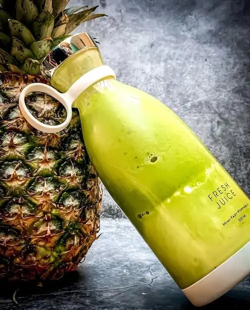 Batidora Portátil Inalámbrica para Smoothies con Batería USB y Cuchillas de Acero Inoxidable