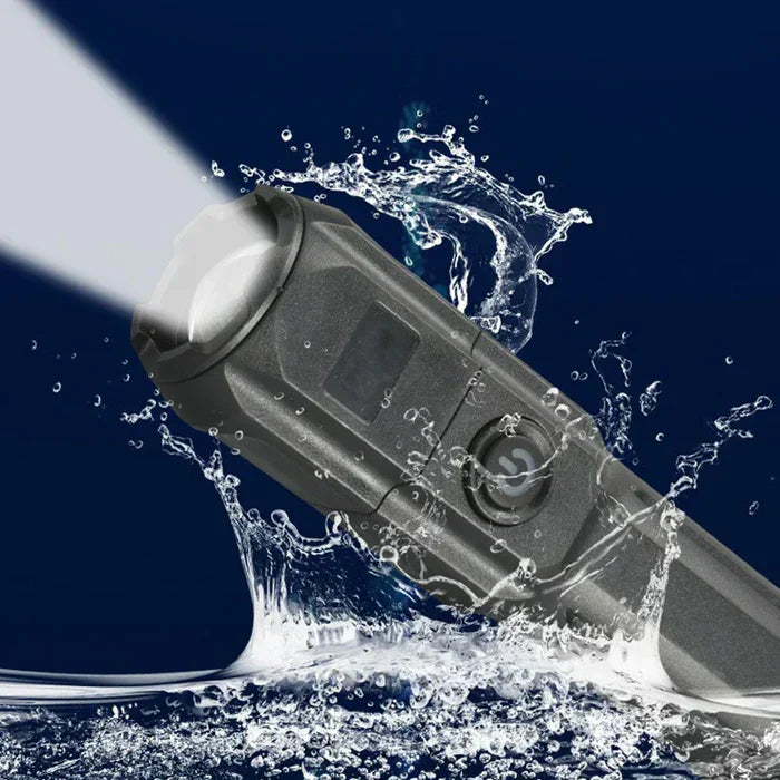 LaserMax Flash – Linterna táctica recargable de 10 000 lúmenes