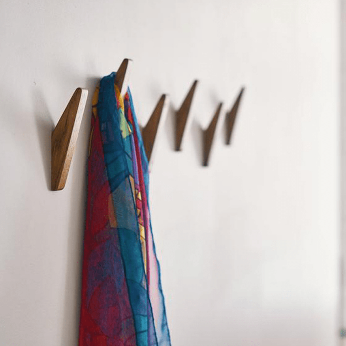 Wandkapstokken van hout · sets van 2, 4, 6 of 8