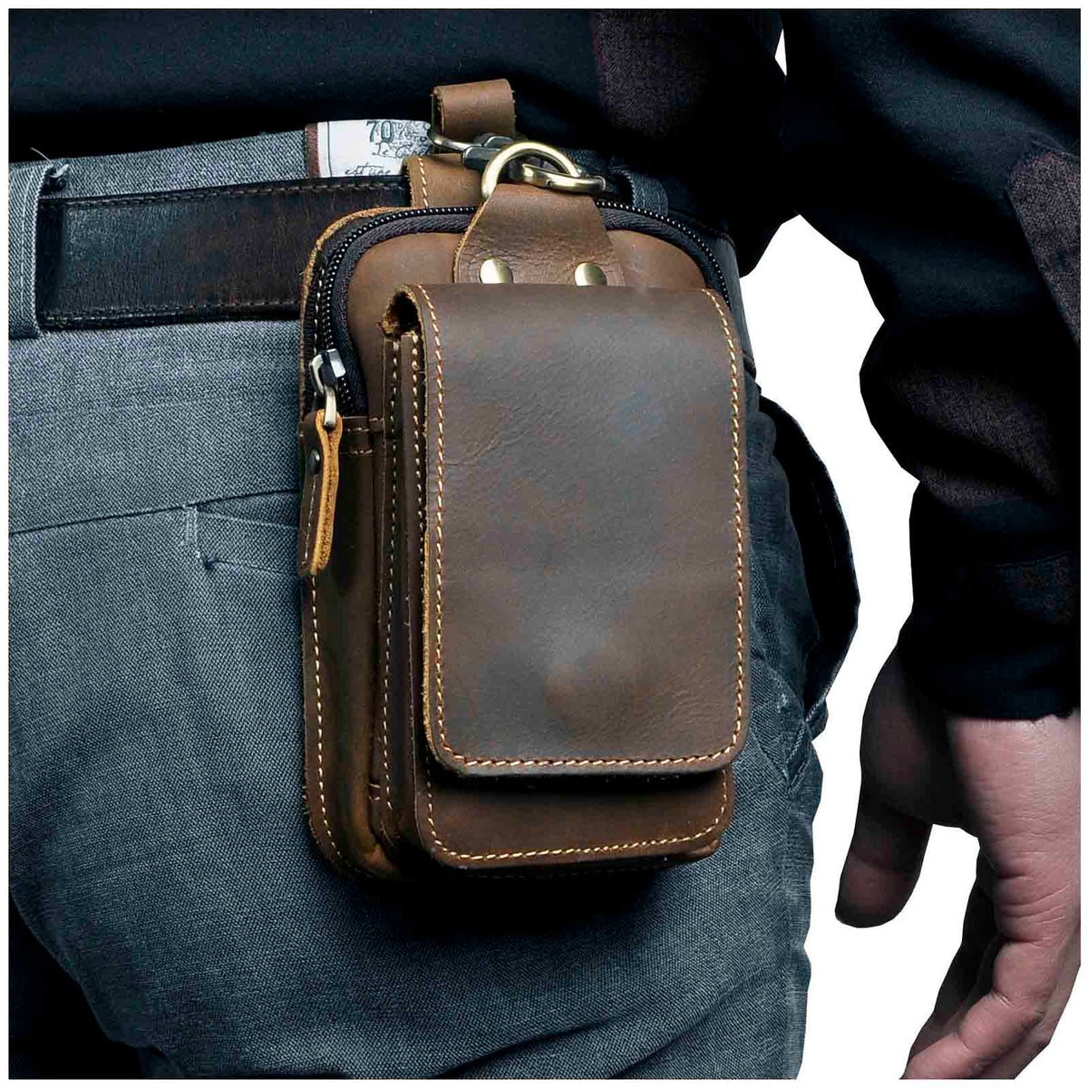 Riñonera de Cuero Genuino para Hombre con Correa Ajustable