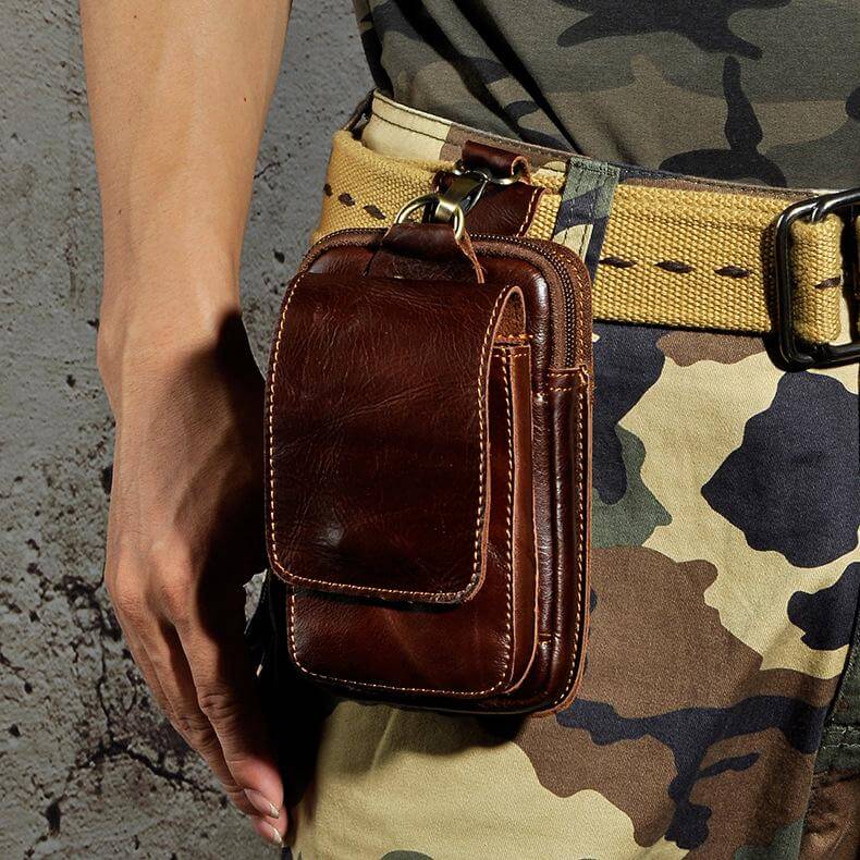 Riñonera de Cuero Genuino para Hombre con Correa Ajustable